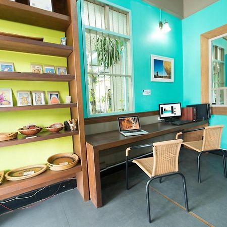 60 Blue House Hotel Чиангмай Екстериор снимка