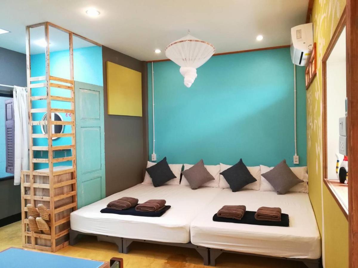 60 Blue House Hotel Чиангмай Екстериор снимка